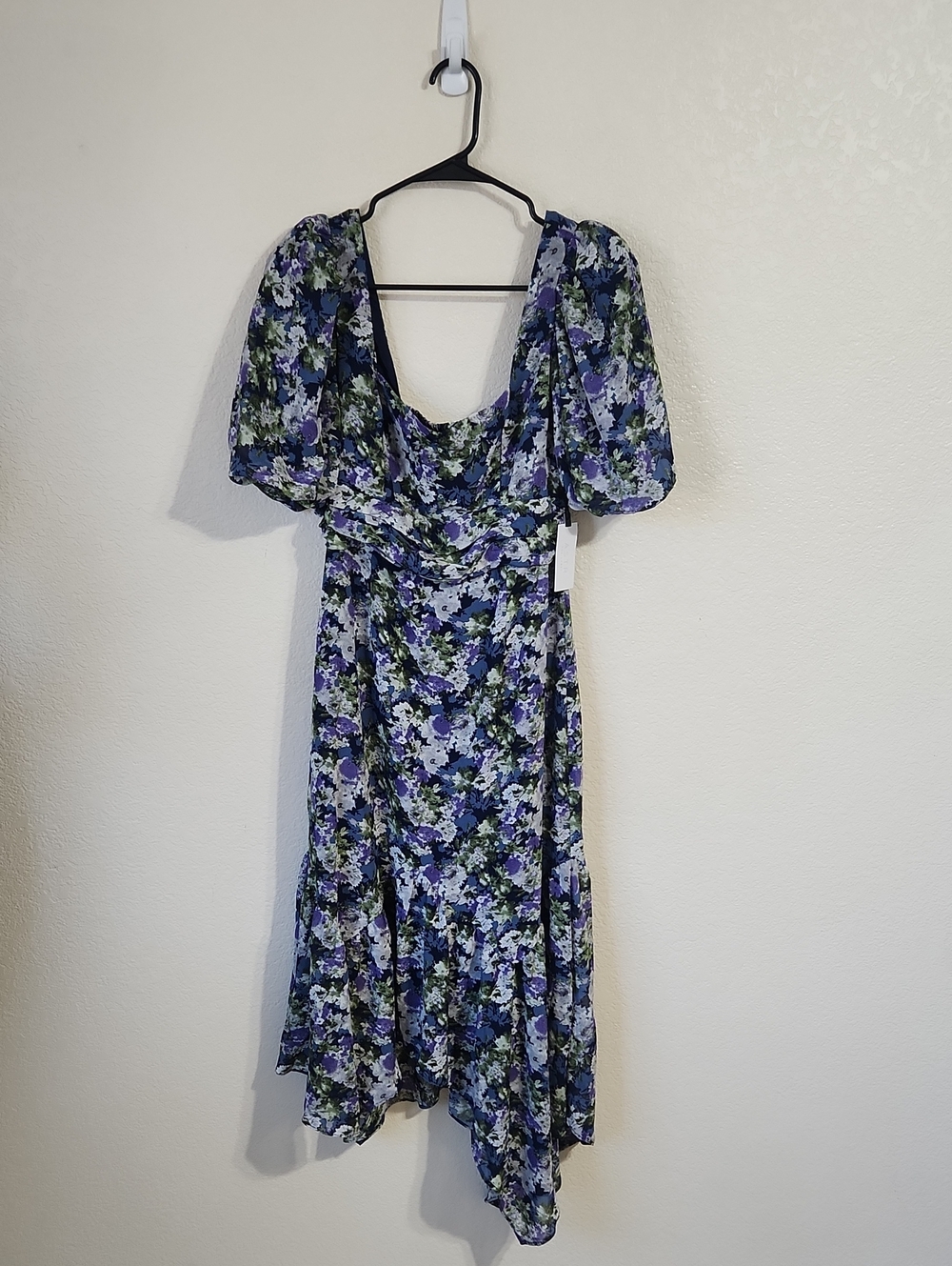New Astr the Label Asymmetrical Floral Midi Dress Blue Floral Size Medium - Picture 5 of 12